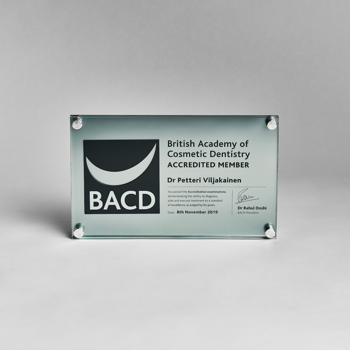 BACD accrediated member. Petteri Viljakainen DDS