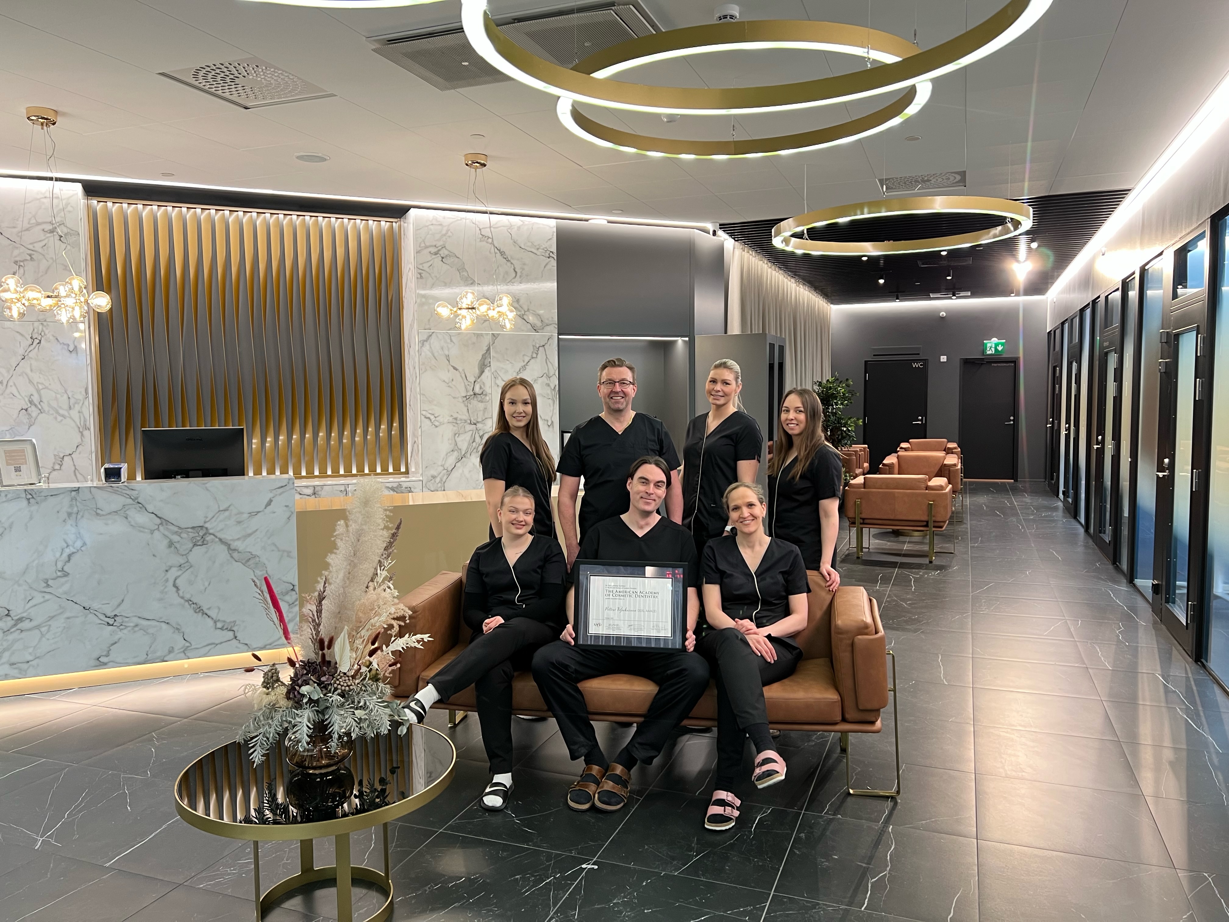 BACD accrediated member. Petteri Viljakainen DDS